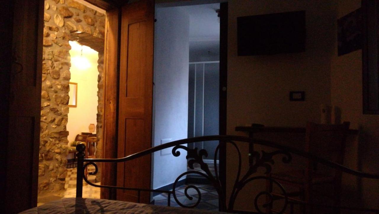 Deiana Bed & Breakfast Santu Lussurgiu Luaran gambar