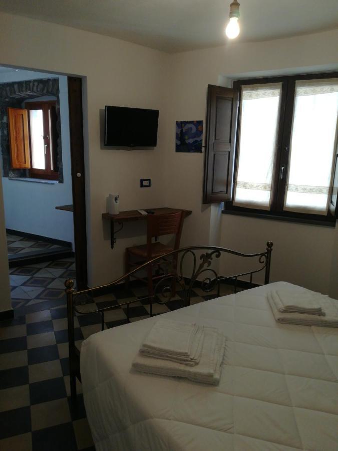 Deiana Bed & Breakfast Santu Lussurgiu Bilik gambar