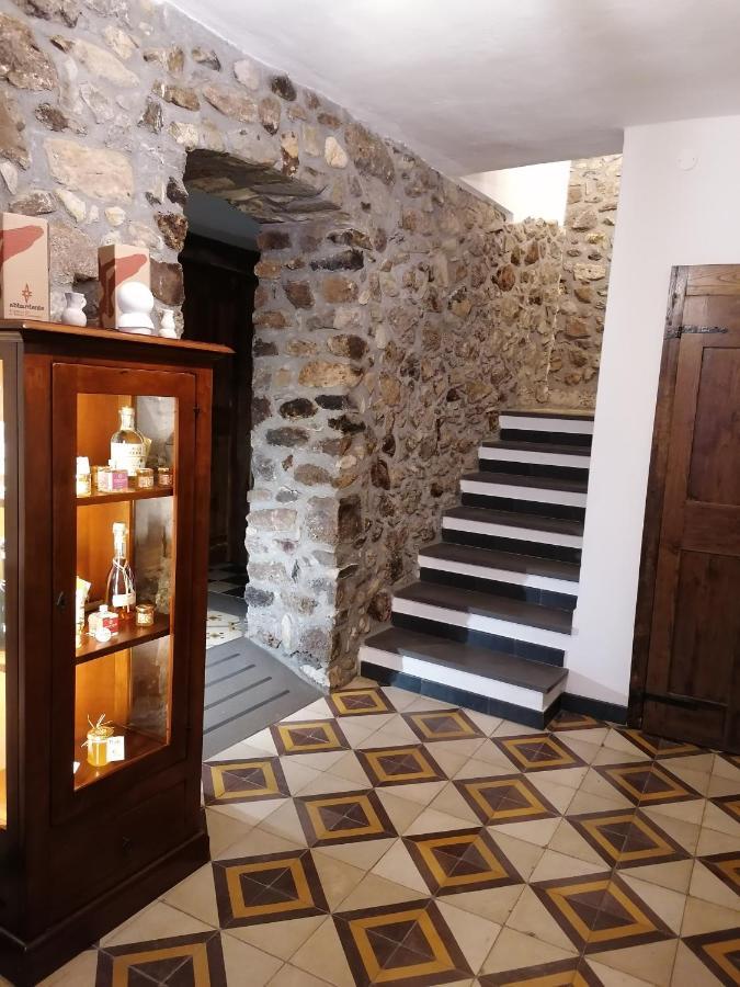 Deiana Bed & Breakfast Santu Lussurgiu Luaran gambar