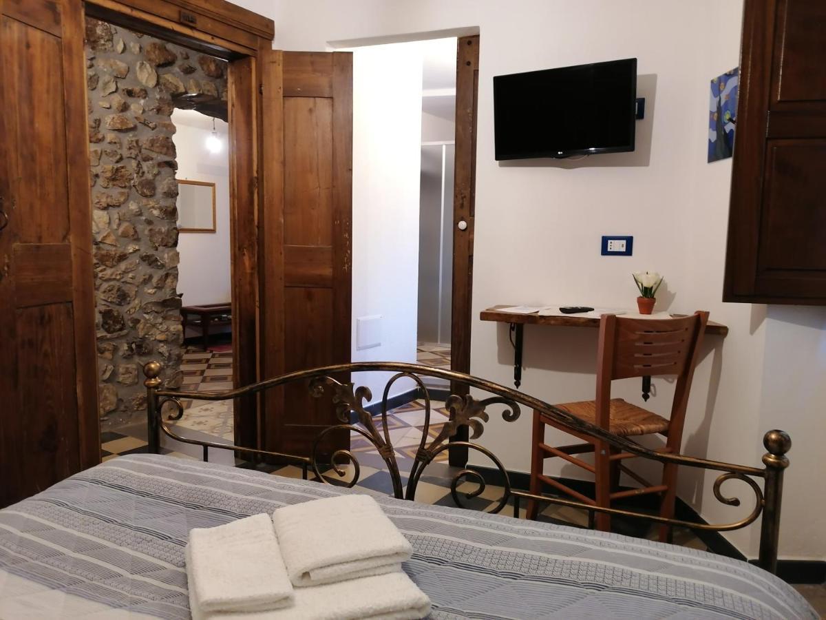 Deiana Bed & Breakfast Santu Lussurgiu Luaran gambar