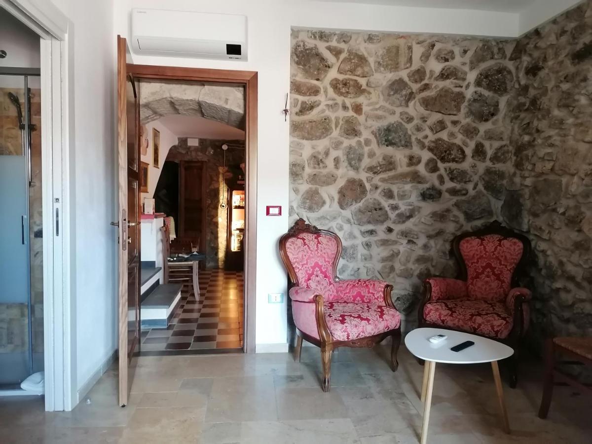Deiana Bed & Breakfast Santu Lussurgiu Luaran gambar